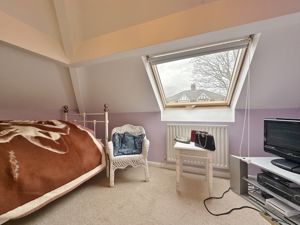 Photo 19- click for photo gallery